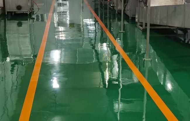 環(huán)氧樹脂自流平地坪漆